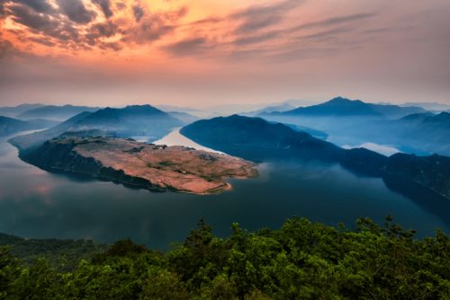 红色记忆与边城风光交相辉映——细数丹东那些不容错过的红色旅游地